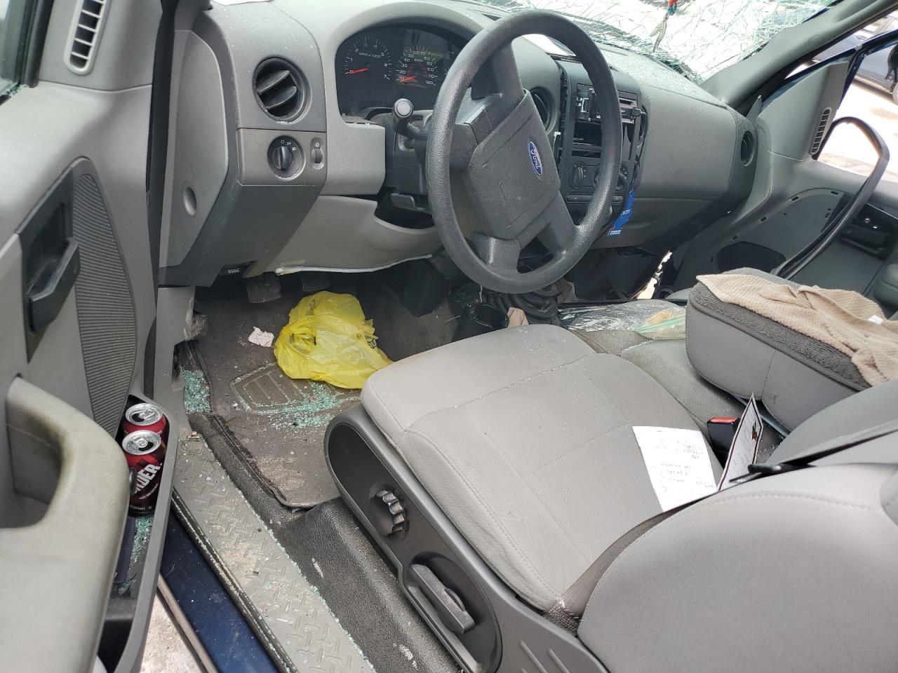 1FTRF12216NB28513 2006 Ford F150