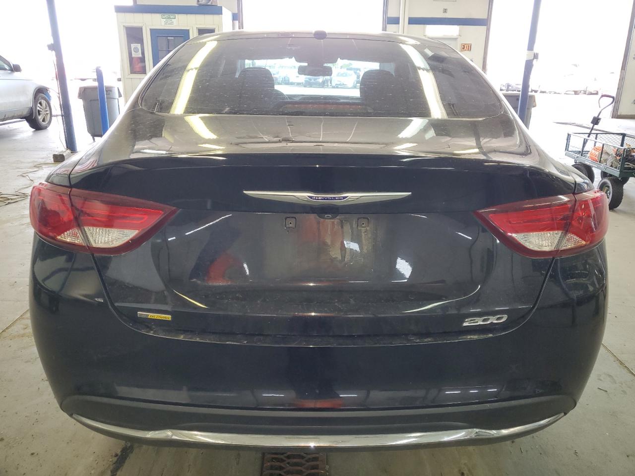 1C3CCCAB7FN658565 2015 Chrysler 200 Limited