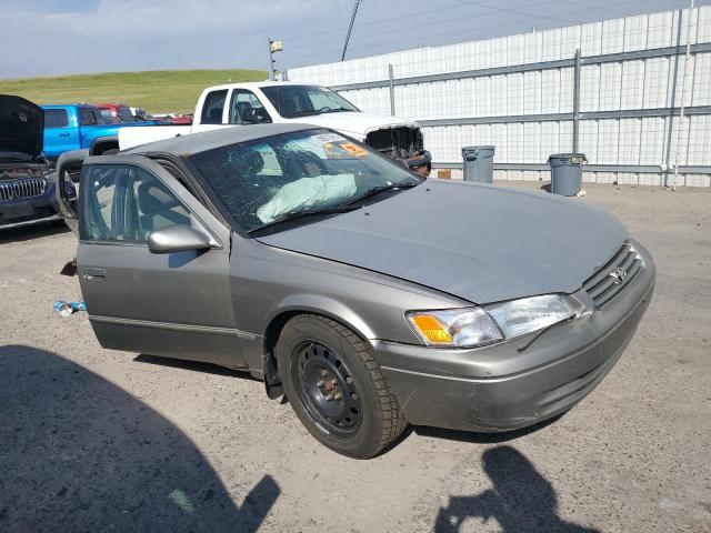 1999 Toyota Camry Le VIN: JT2BG28K4X0292387 Lot: 58973914