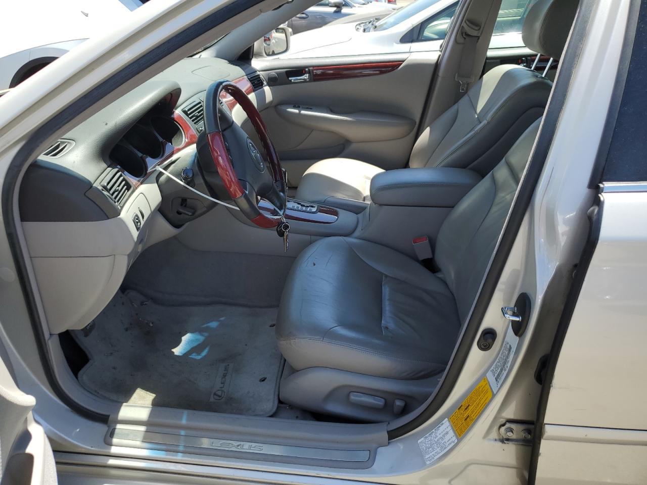 JTHBF30G025024244 2002 Lexus Es 300