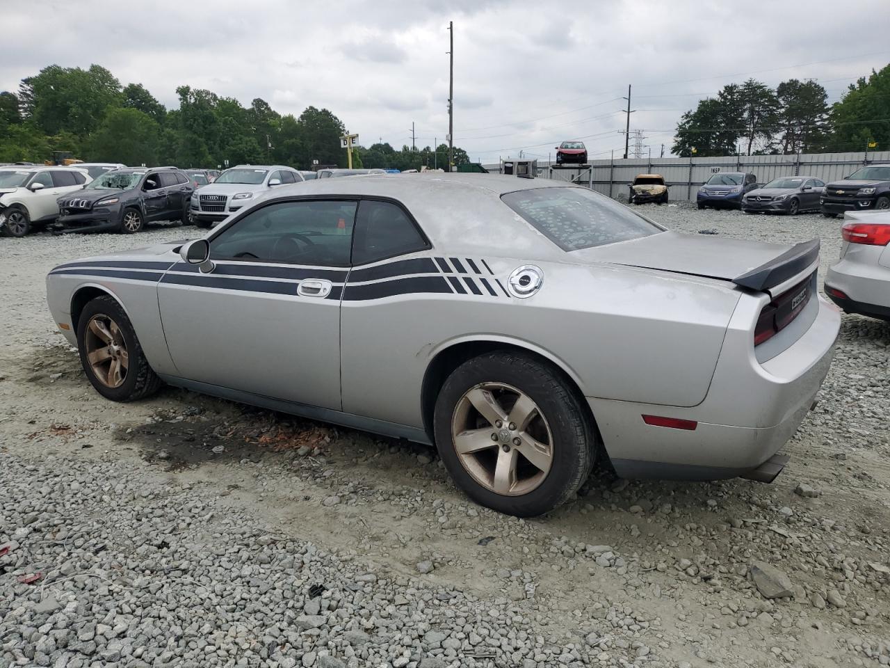 2B3LJ44V49H507551 2009 Dodge Challenger Se