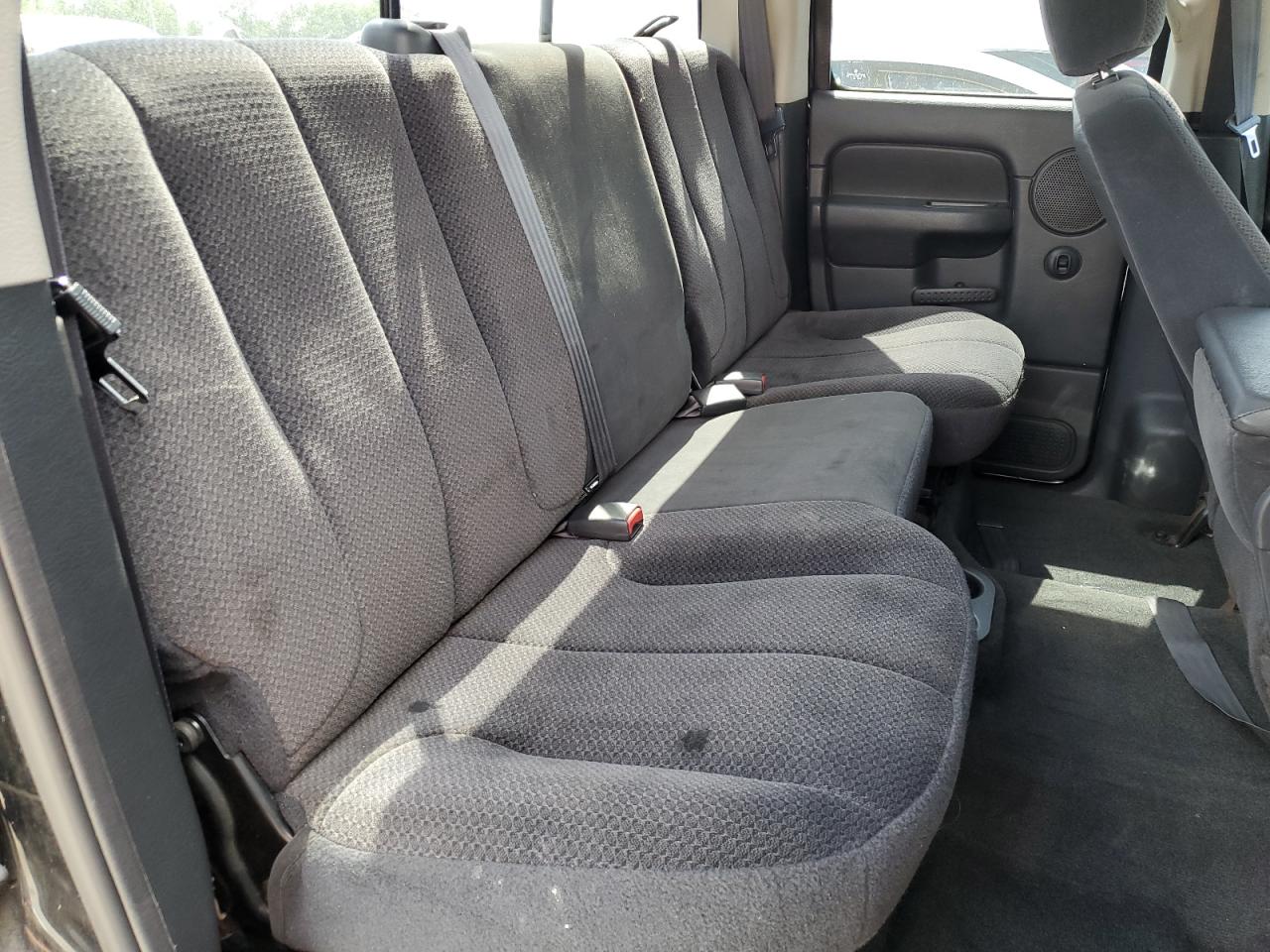 1D7HU18NX2S660363 2002 Dodge Ram 1500