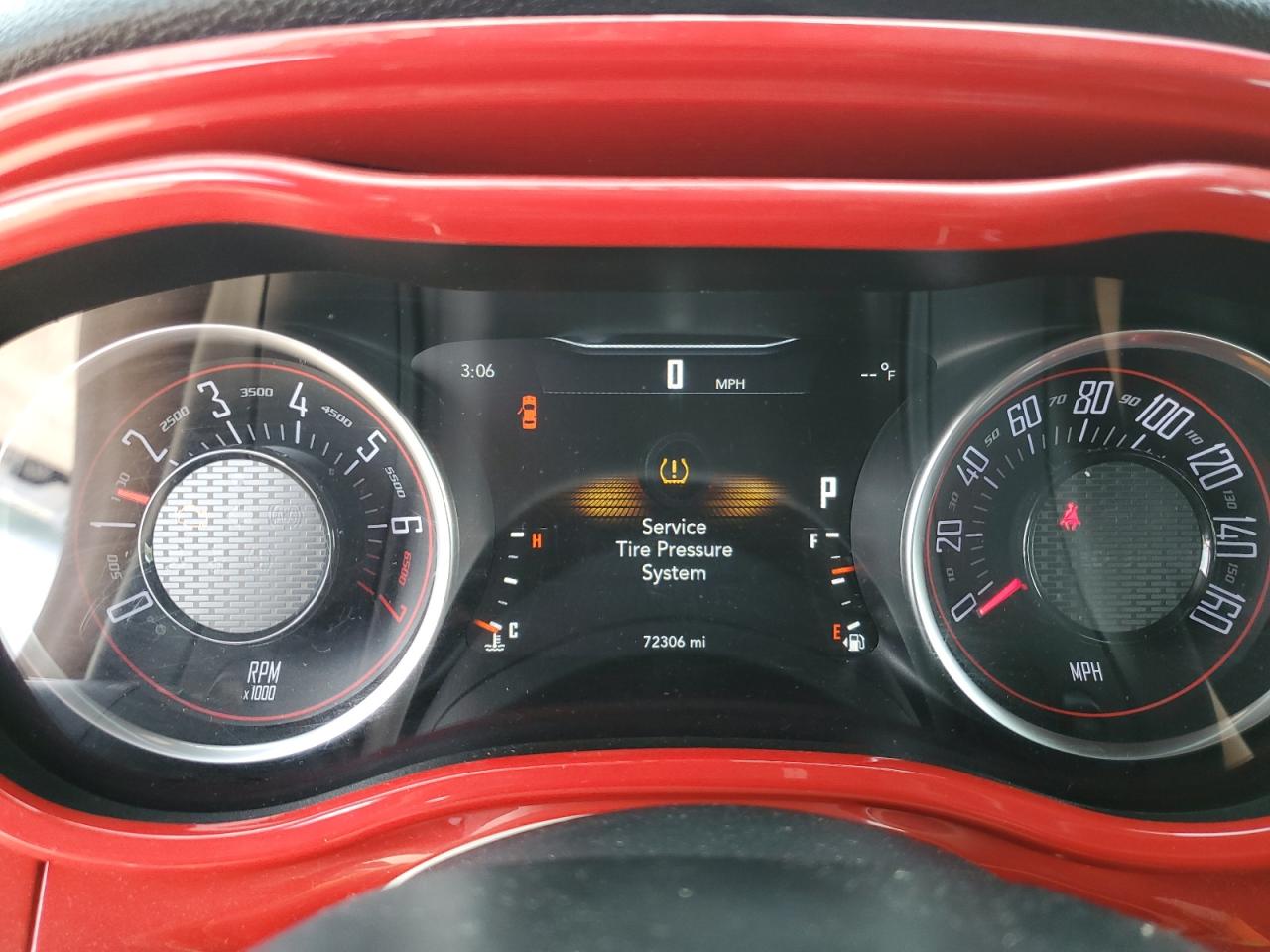 2C3CDZAGXHH633229 2017 Dodge Challenger Sxt