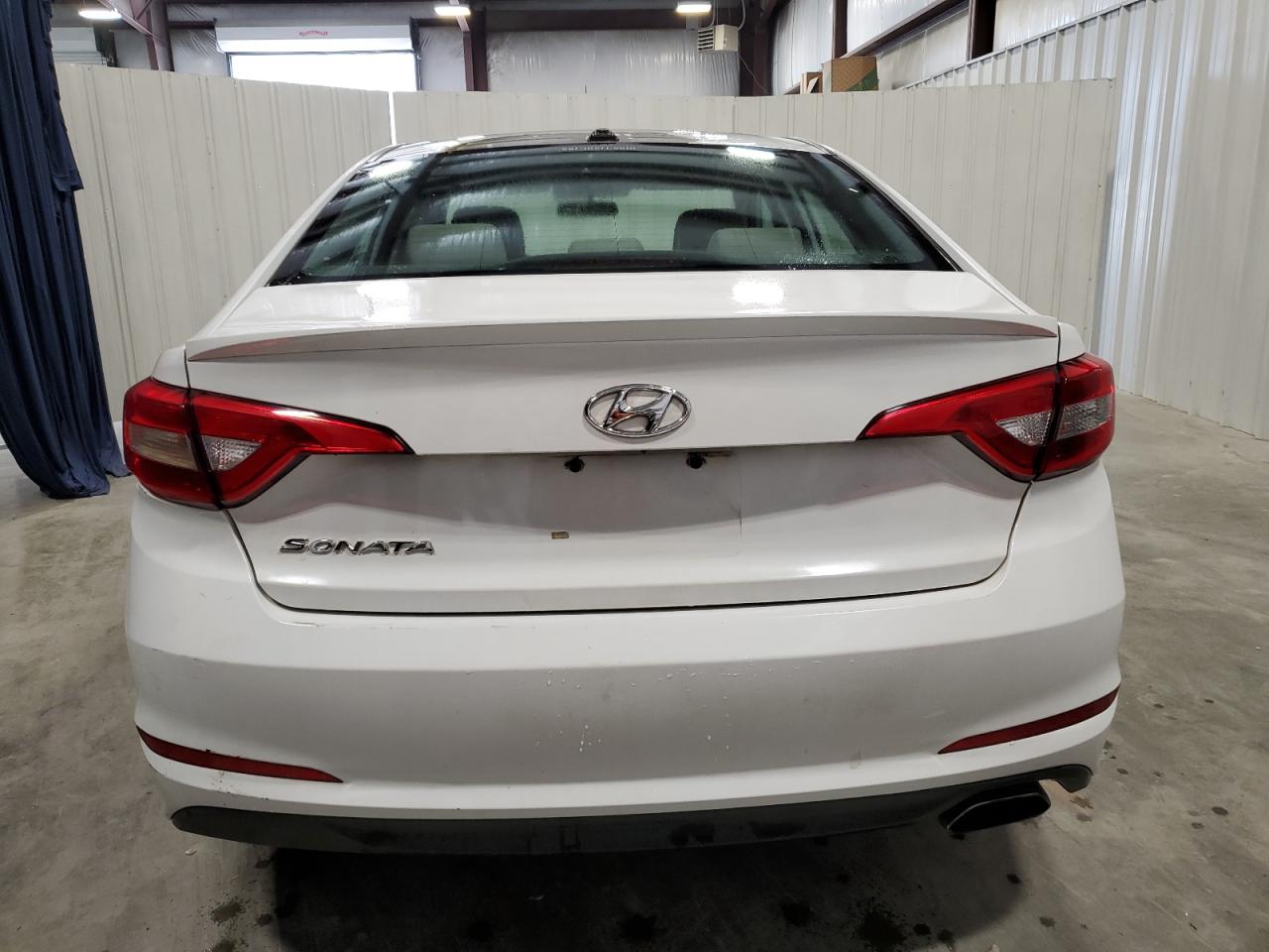 5NPE24AF8HH472598 2017 Hyundai Sonata Se