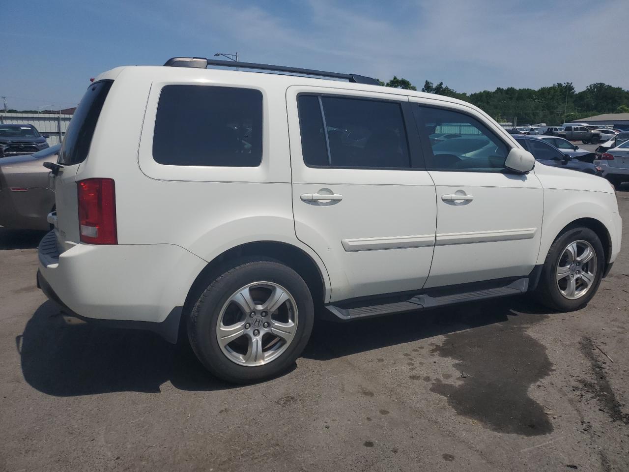 2015 Honda Pilot Exl vin: 5FNYF4H54FB052010