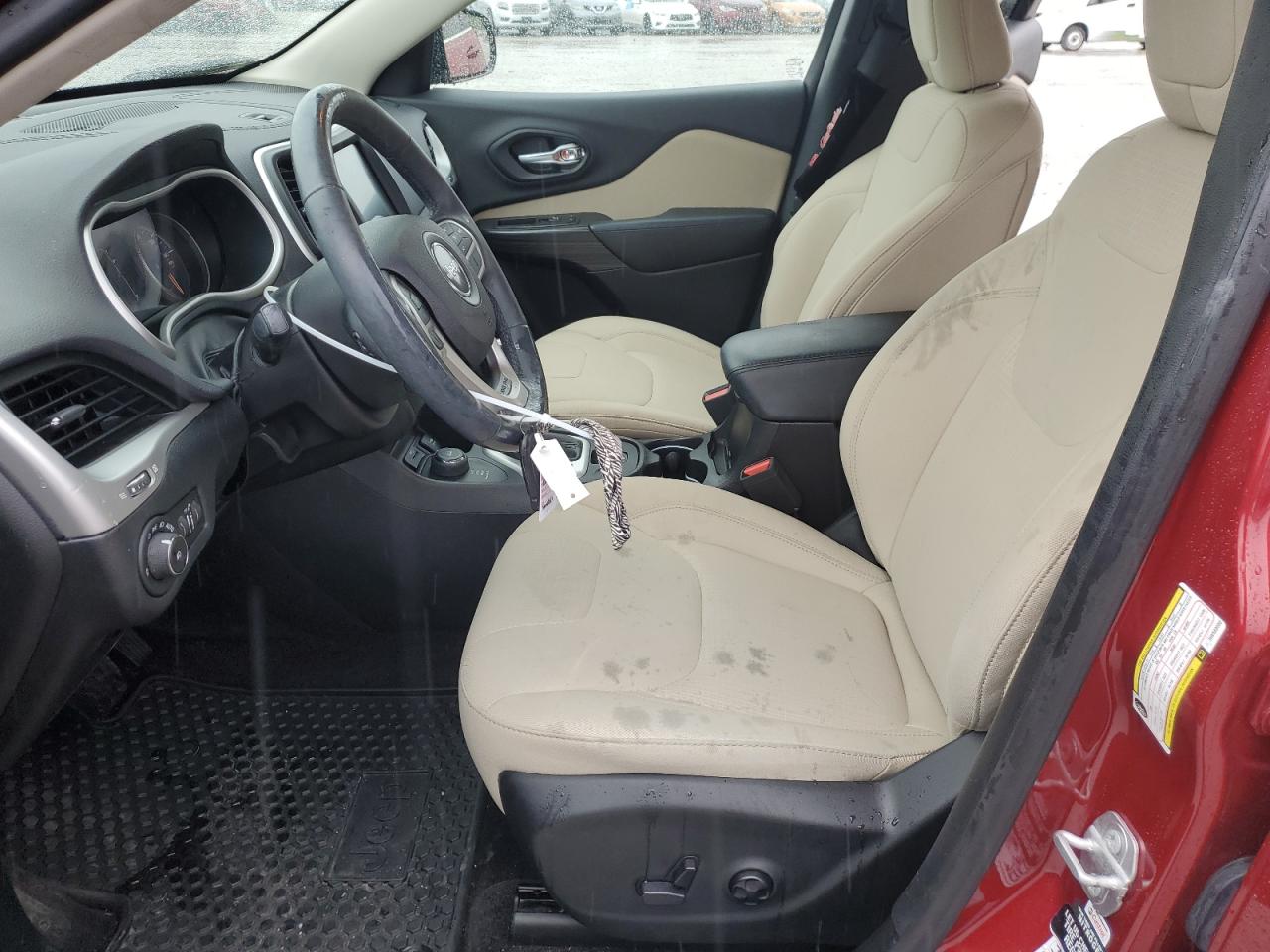 1C4PJMCS4HW563500 2017 Jeep Cherokee Latitude