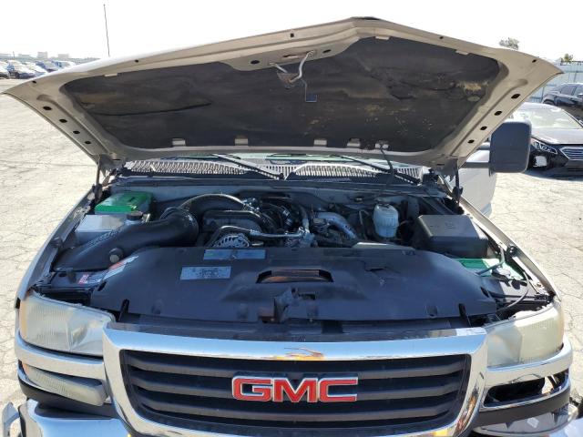 2005 GMC Sierra K2500 Heavy Duty VIN: 1GTHK29285E148484 Lot: 57982954
