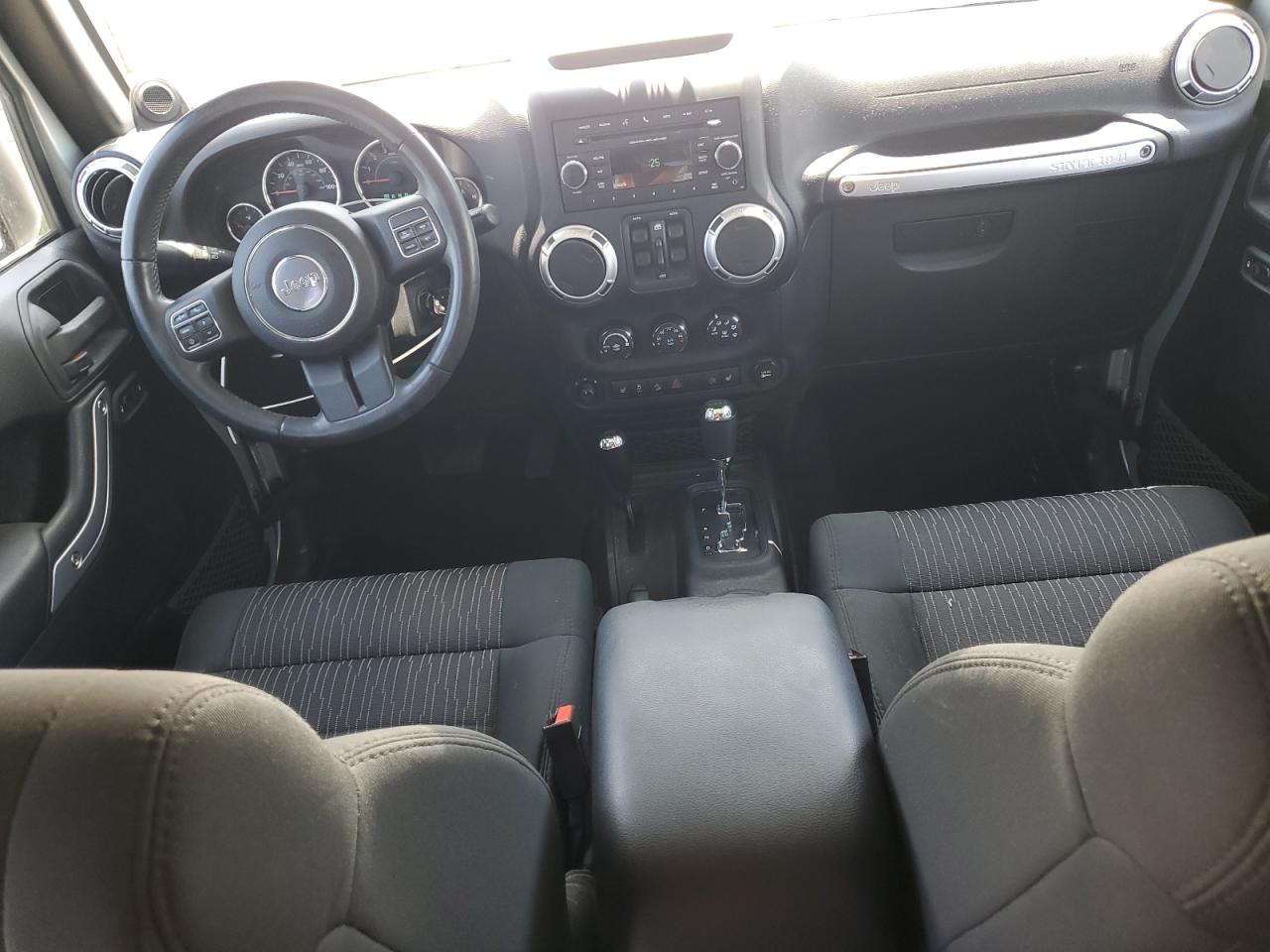 1C4HJWEGXCL145932 2012 Jeep Wrangler Unlimited Sahara