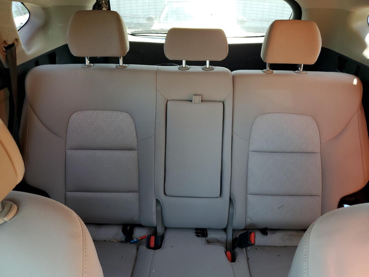 KM8J33A41JU599673 2018 Hyundai Tucson Sel