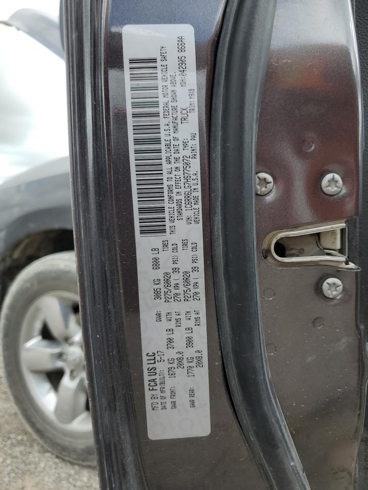 1C6RR6LG7HS775072 2017 Ram 1500 Slt