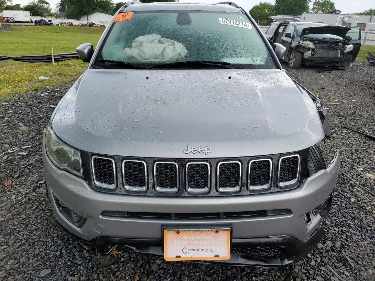 Lot #2979177978 2018 JEEP COMPASS LA