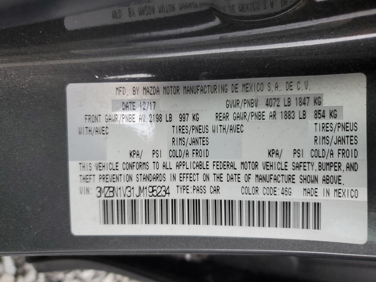 3MZBN1V31JM195234 2018 Mazda 3 Touring