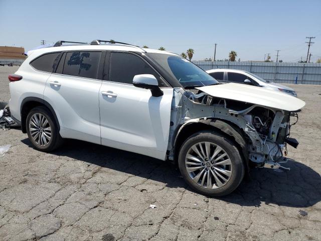 VIN 5TDFZRAH4NS127153 2022 Toyota Highlander, Platinum no.4