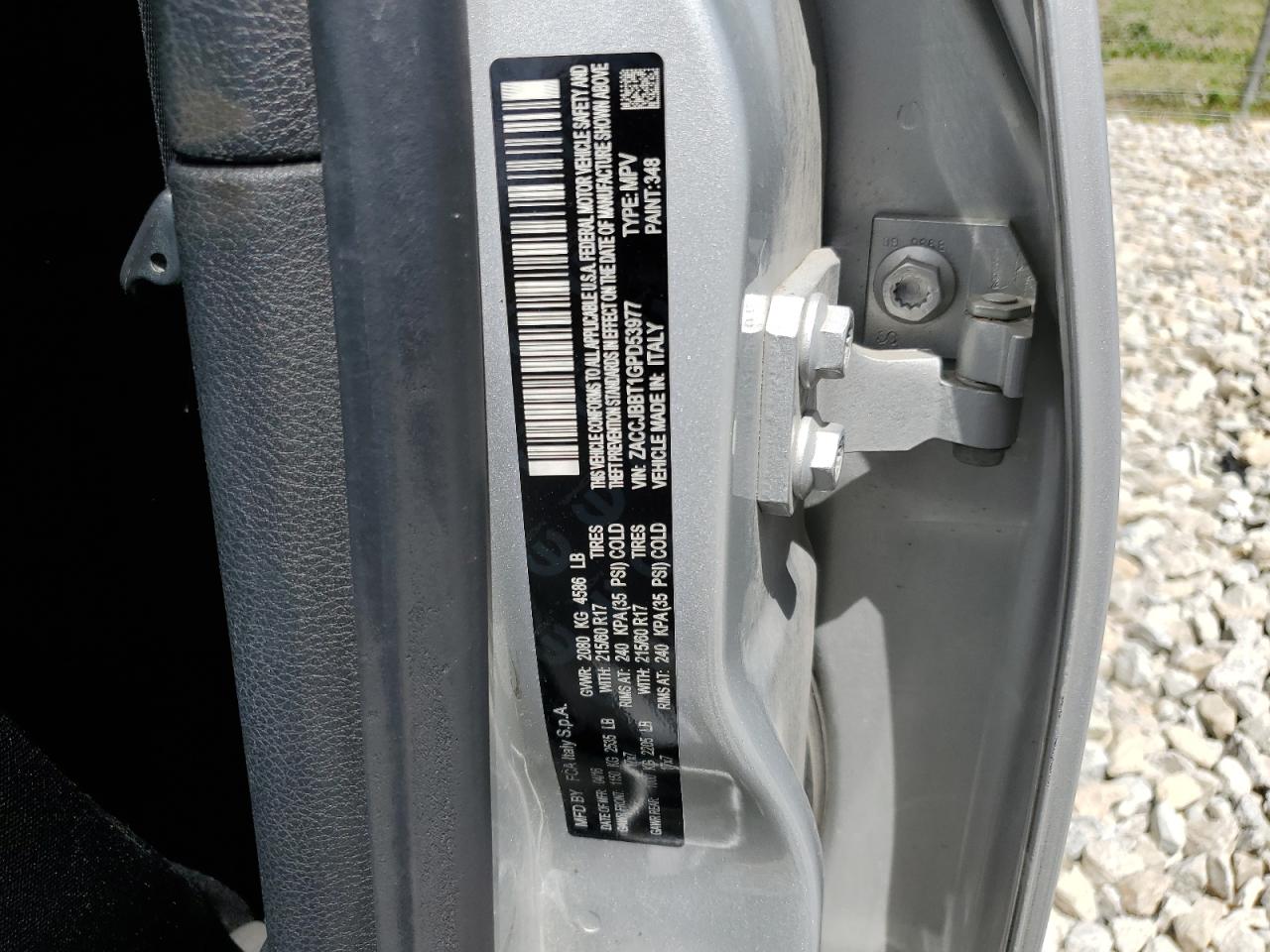 ZACCJBBT1GPD53977 2016 Jeep Renegade Latitude