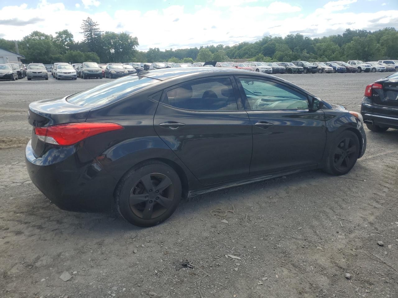 2013 Hyundai Elantra Gls vin: 5NPDH4AE7DH331856