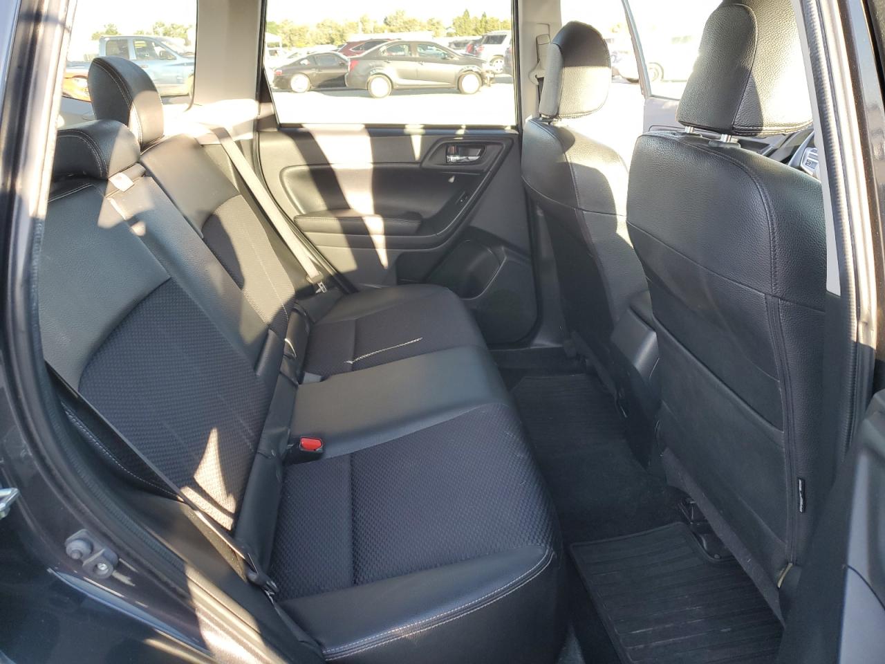 JF2SJGDC9FH570268 2015 Subaru Forester 2.0Xt Premium