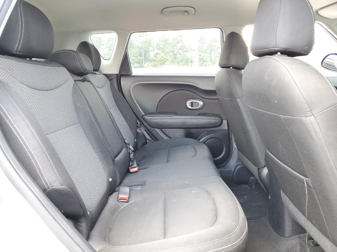 KNDJP3A54H7426613 2017 Kia Soul +