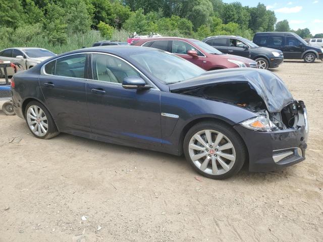 VIN SAJWJ0EF4E8U12386 2014 Jaguar XF no.4