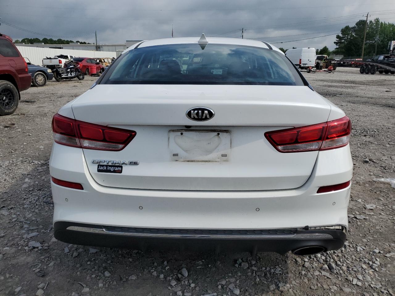 5XXGT4L38LG428954 2020 Kia Optima Lx