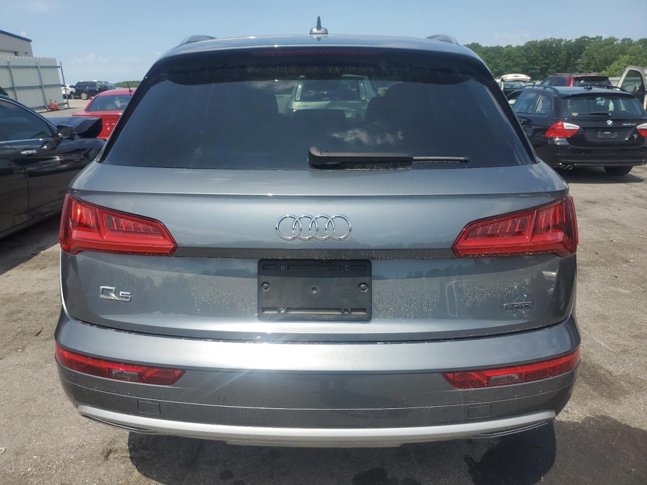 WA1BNAFY1K2101269 2019 Audi Q5 Premium Plus