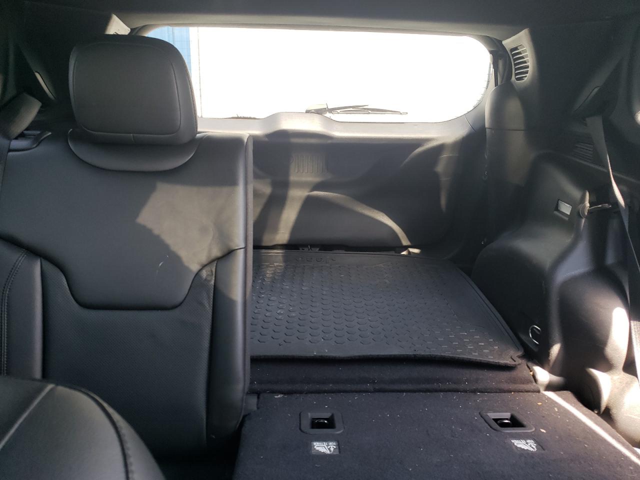 3C4NJDFB1NT163222 2022 Jeep Compass Latitude Lux