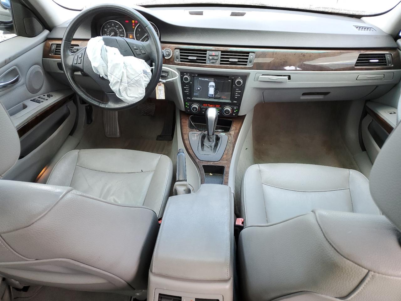 WBAPH7G57BNN04694 2011 BMW 328 I