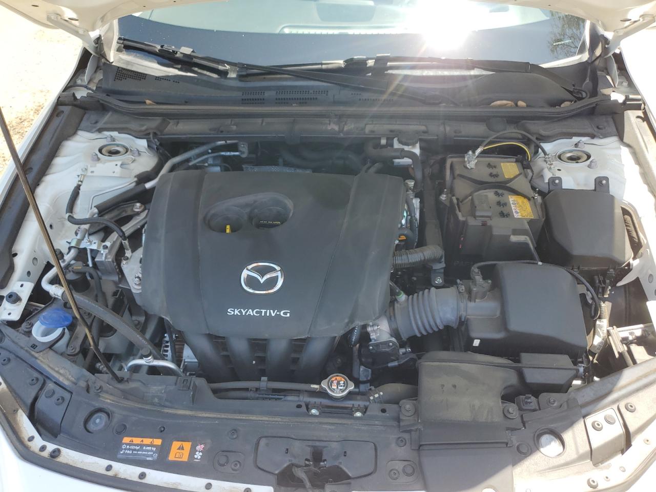JM1BPBDL0N1509270 2022 Mazda 3 Premium