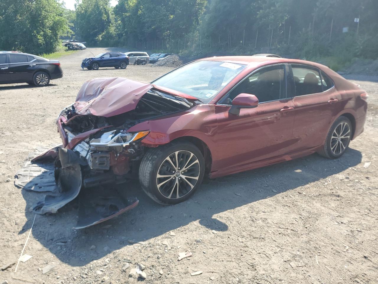 TOYOTA CAMRY L 2018 red  gas 4T1B11HK9JU630588 photo #1