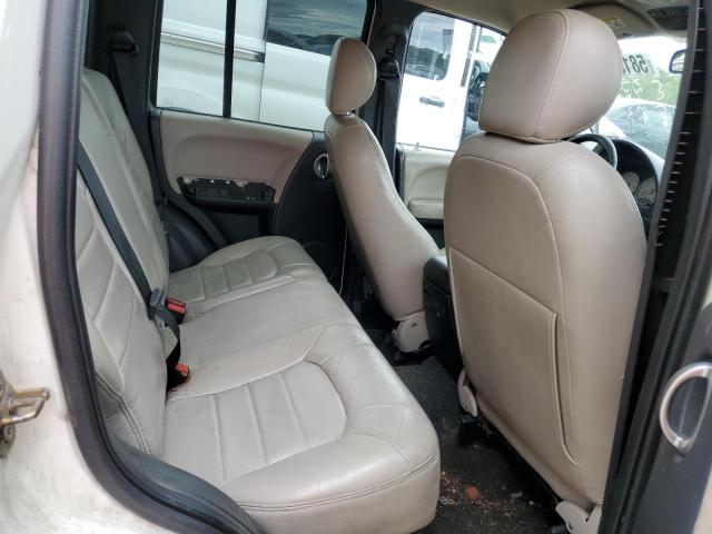 1J4GK58K14W202080 2004 Jeep Liberty Limited