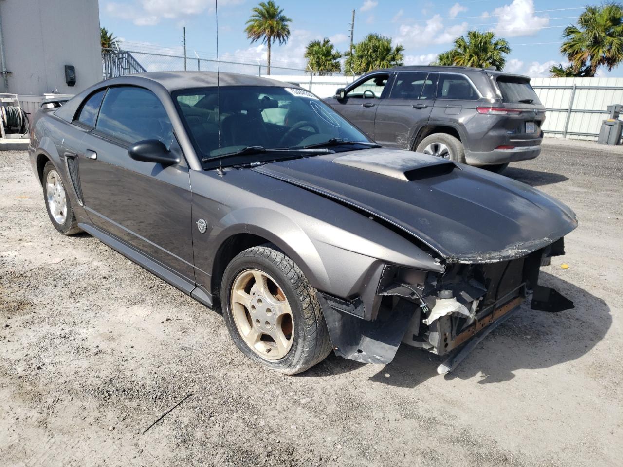 1FAFP40604F160518 2004 Ford Mustang