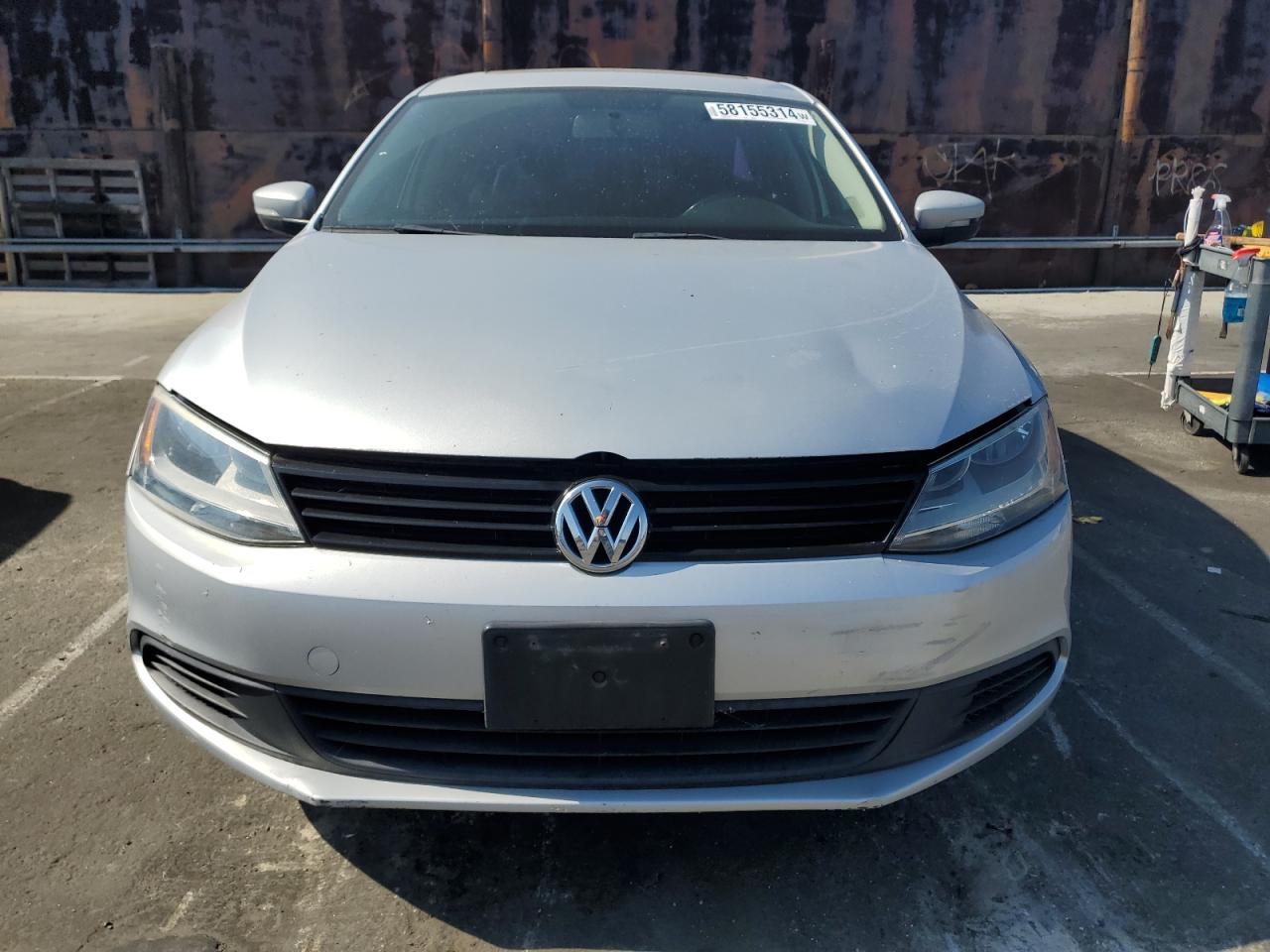 3VWDZ7AJ8BM370262 2011 Volkswagen Jetta Se