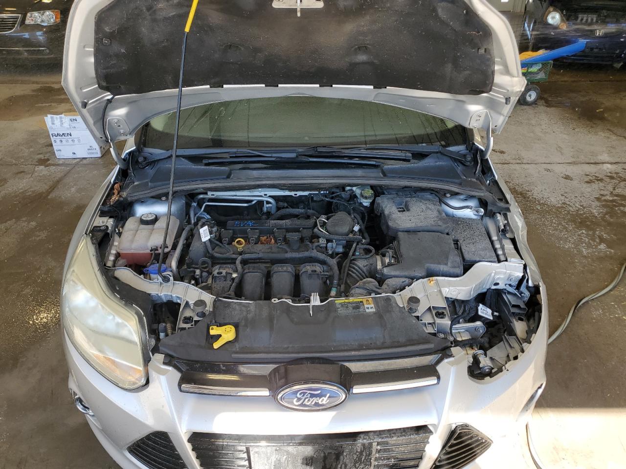 1FAHP3M28CL315102 2012 Ford Focus Sel