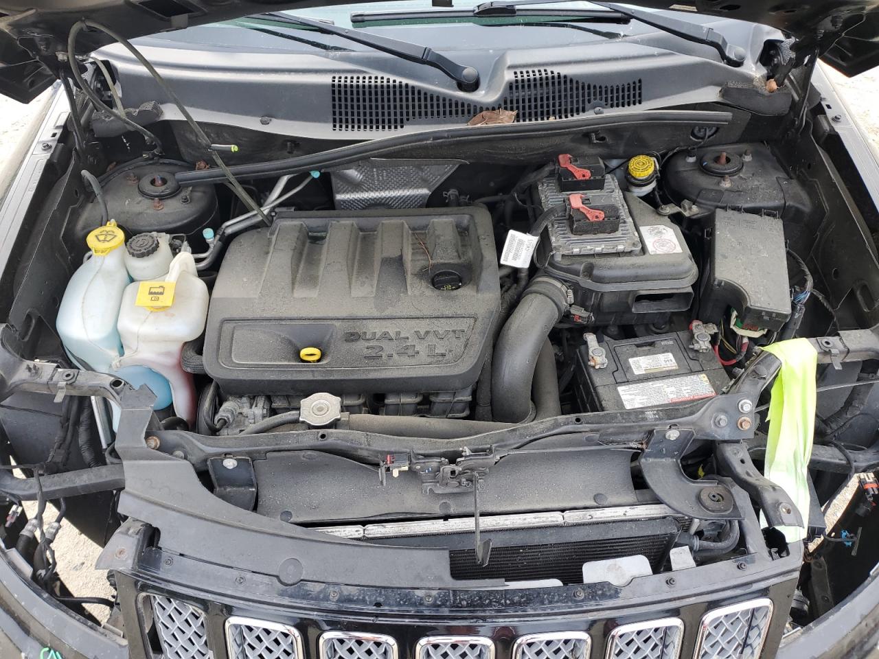 1C4NJDEB3HD193575 2017 Jeep Compass Latitude