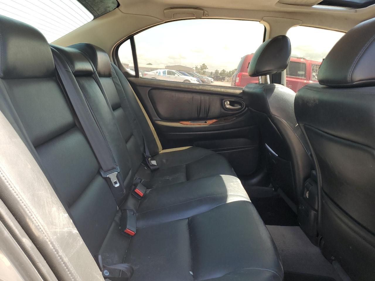 JN1DA31A02T311469 2002 Nissan Maxima Gle