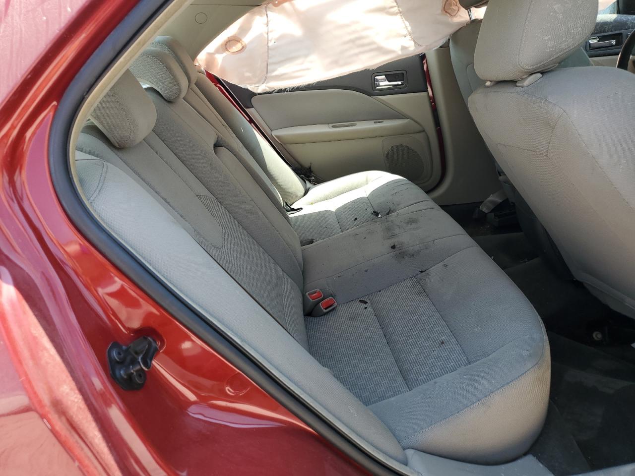 3FAHP0HG8AR152258 2010 Ford Fusion Se