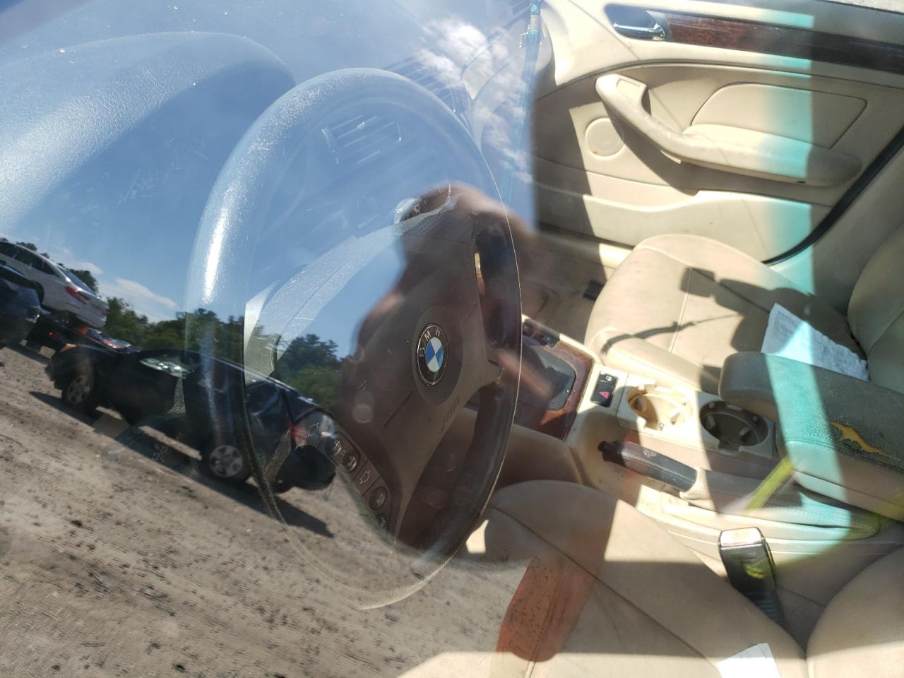 WBAEU33415PR16269 2005 BMW 325 Xi