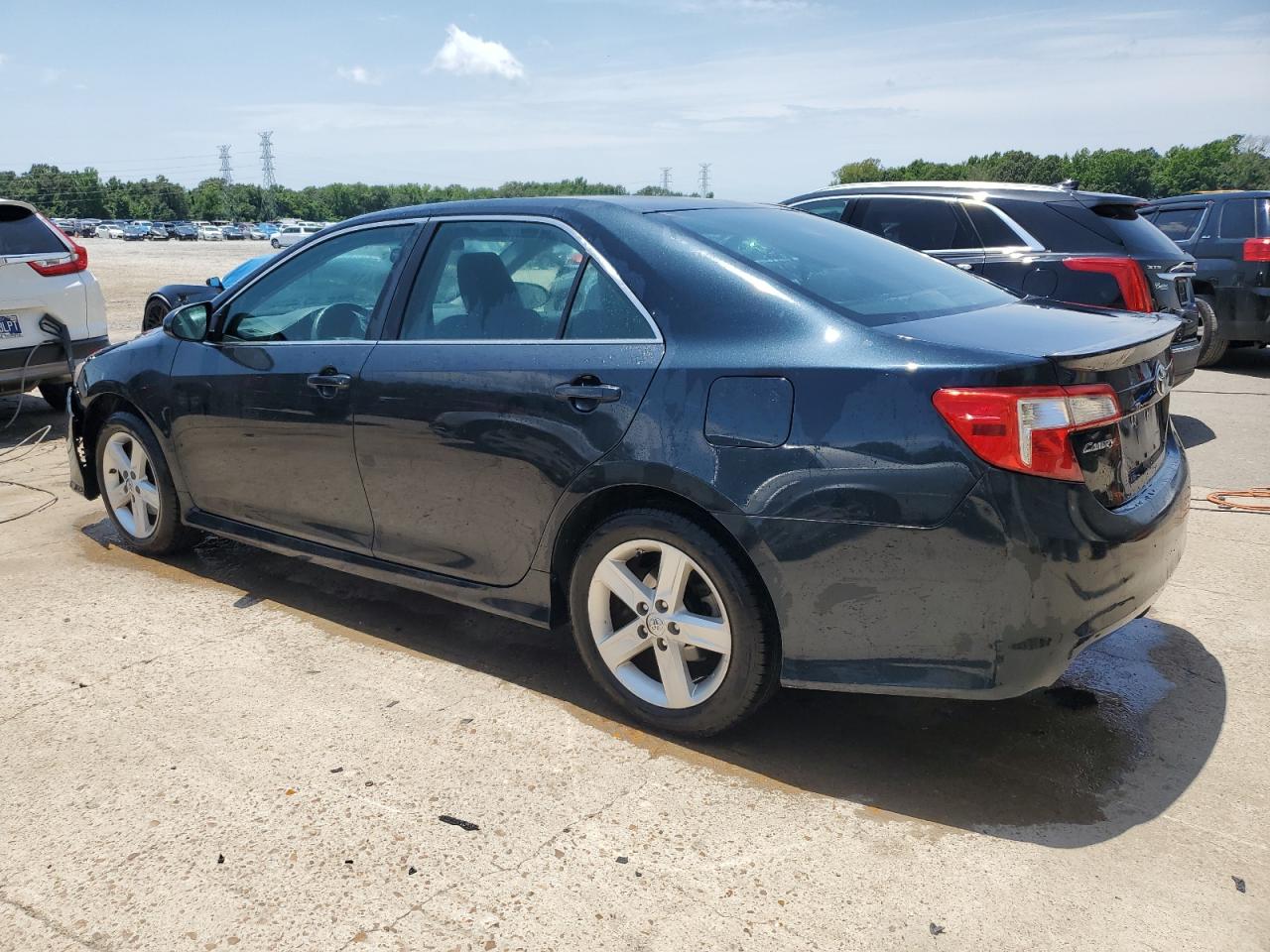 4T1BF1FK3DU702930 2013 Toyota Camry L