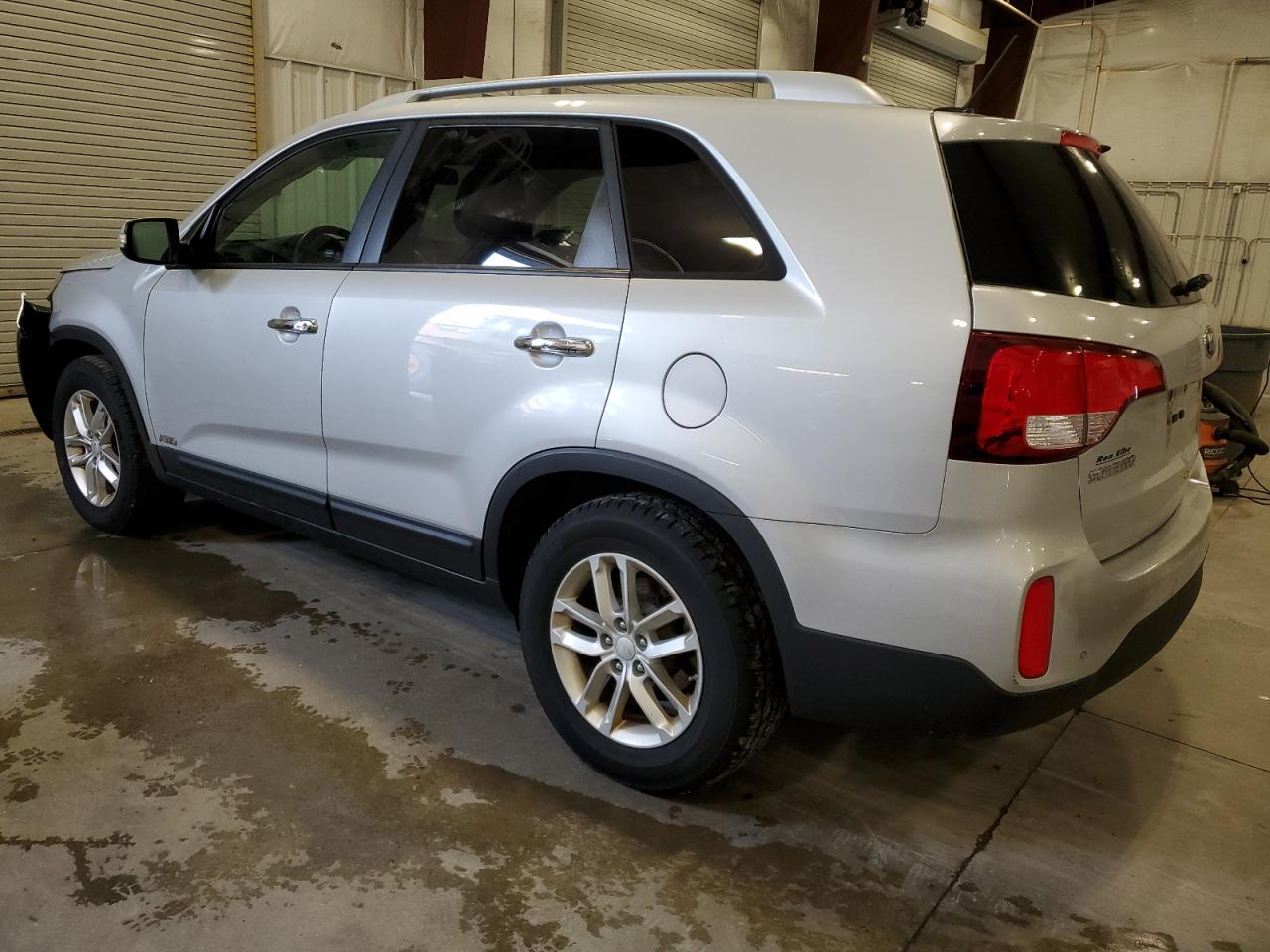 5XYKTCA66FG586159 2015 Kia Sorento Lx