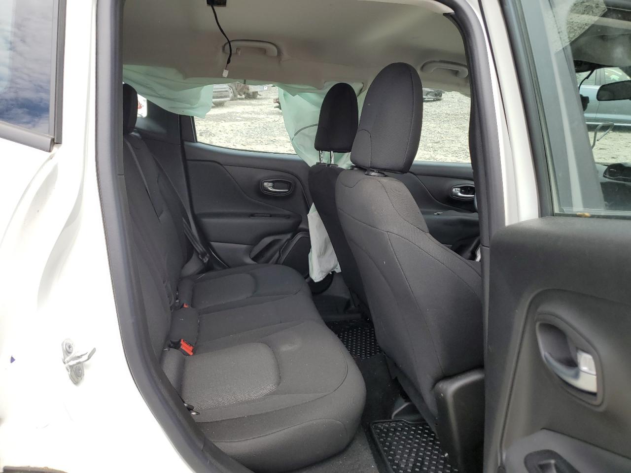 ZACNJDA11NPN51232 2022 Jeep Renegade Sport