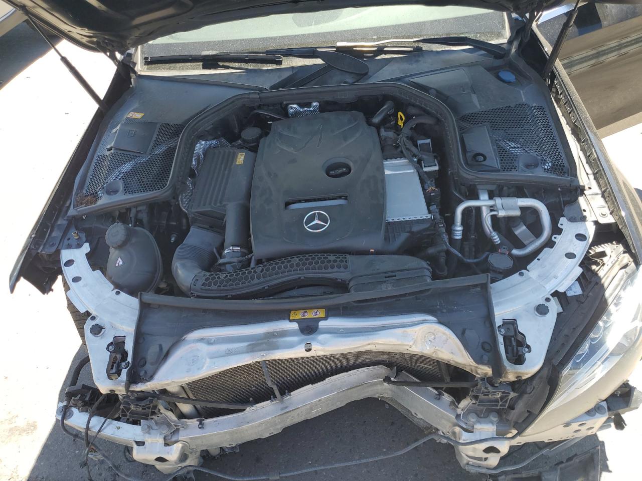 55SWF4KB6GU102928 2016 Mercedes-Benz C 300 4Matic