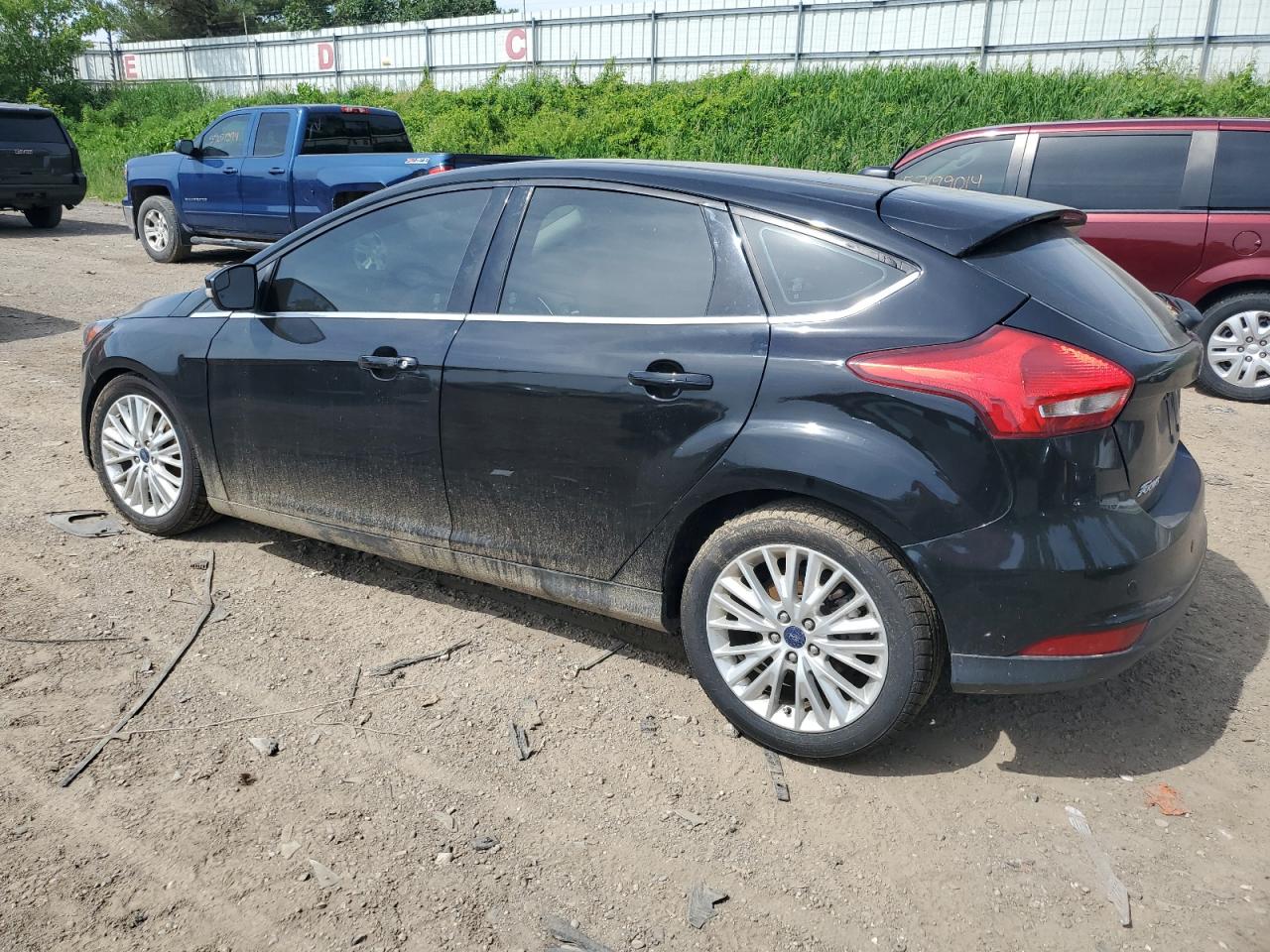 1FADP3N25GL330062 2016 Ford Focus Titanium