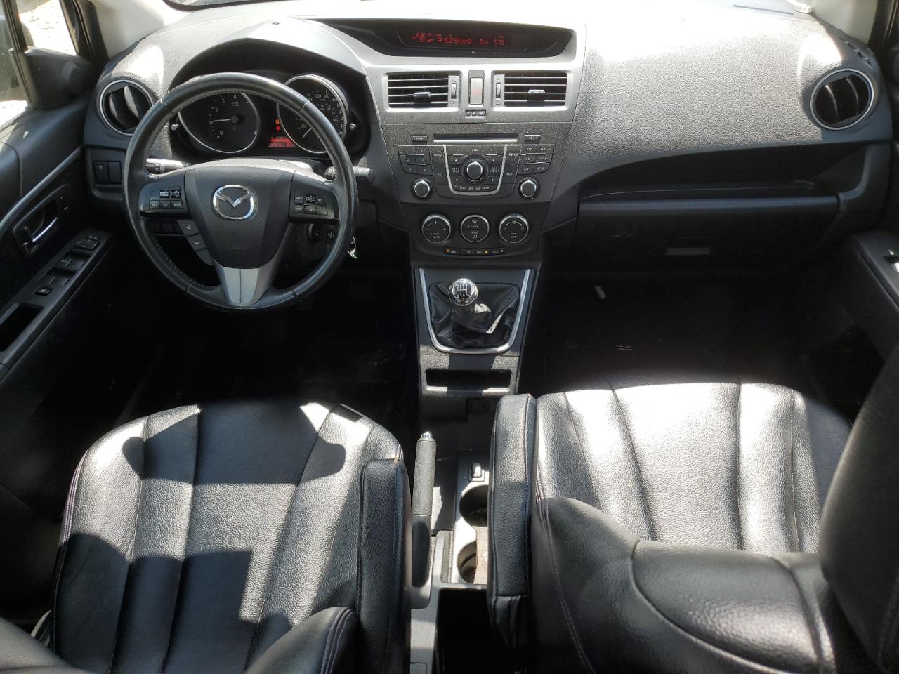 JM1CW2DL7C0130177 2012 Mazda 5