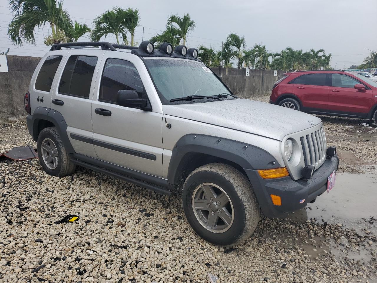 1J4GL38K05W706543 2005 Jeep Liberty Renegade