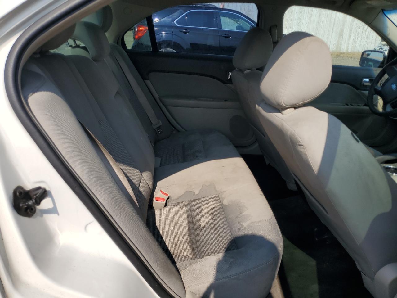 3FAHP0HA3CR115052 2012 Ford Fusion Se