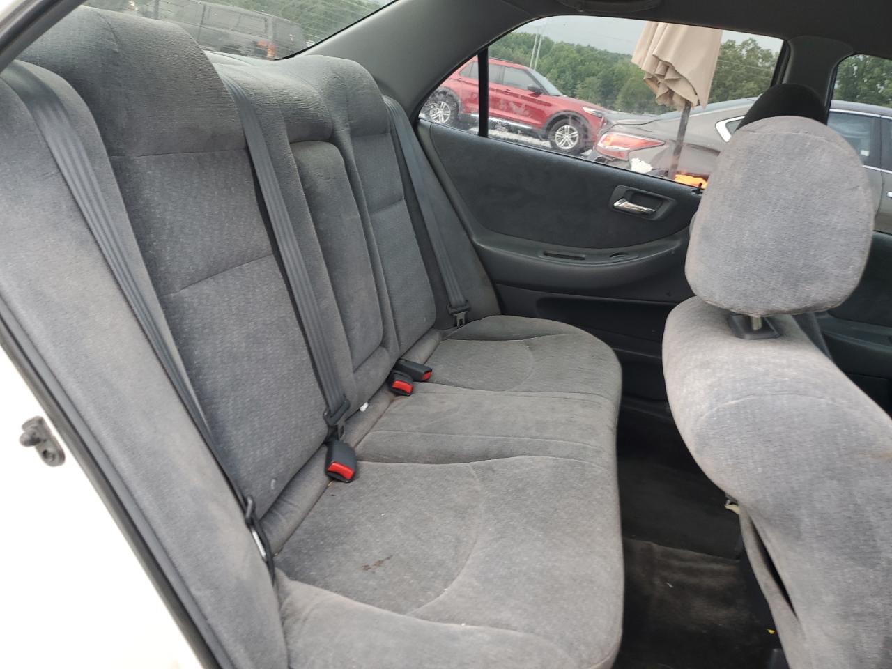 1HGCG564X1A095888 2001 Honda Accord Lx