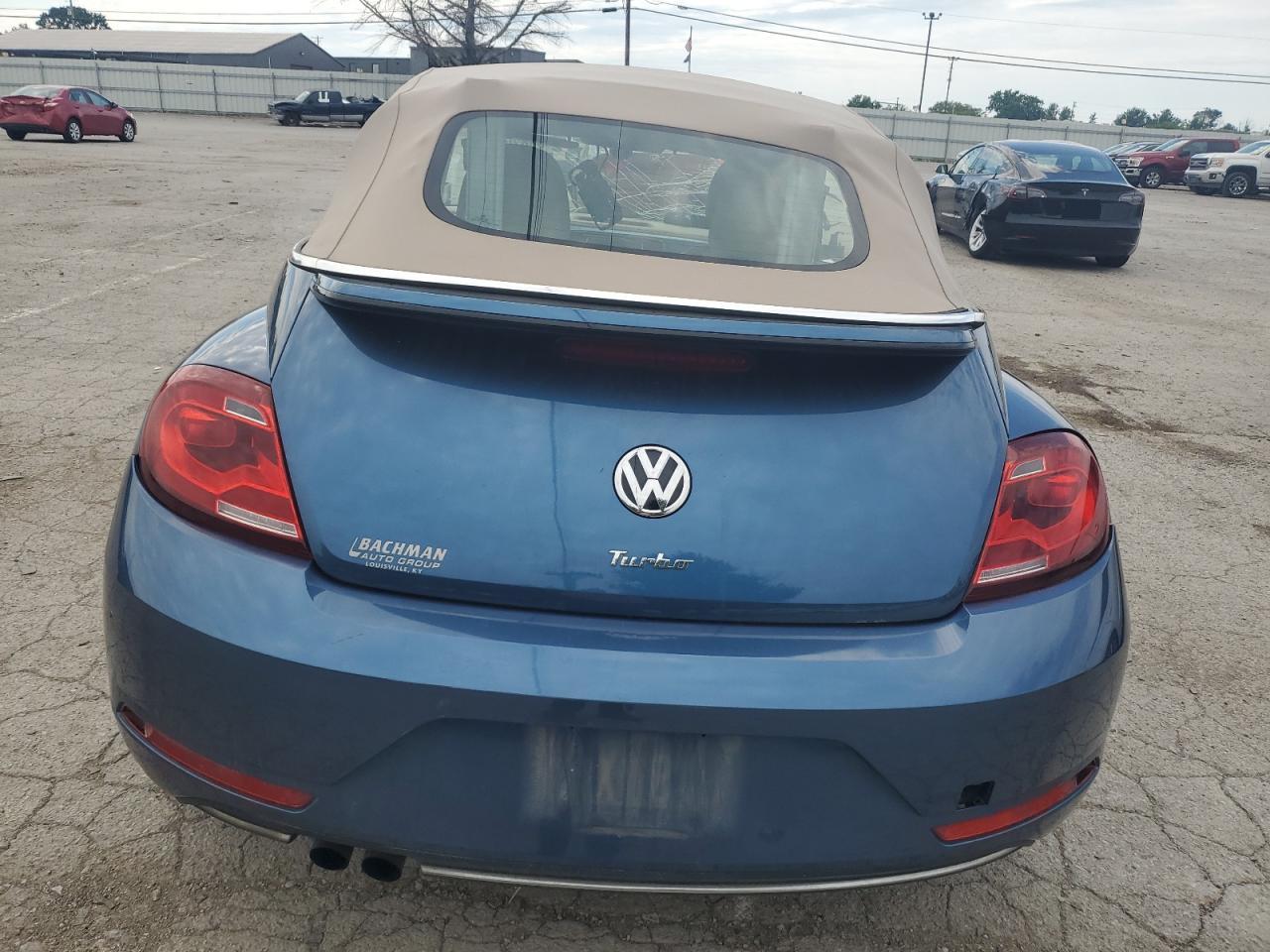 3VW517AT2HM801426 2017 Volkswagen Beetle S/Se