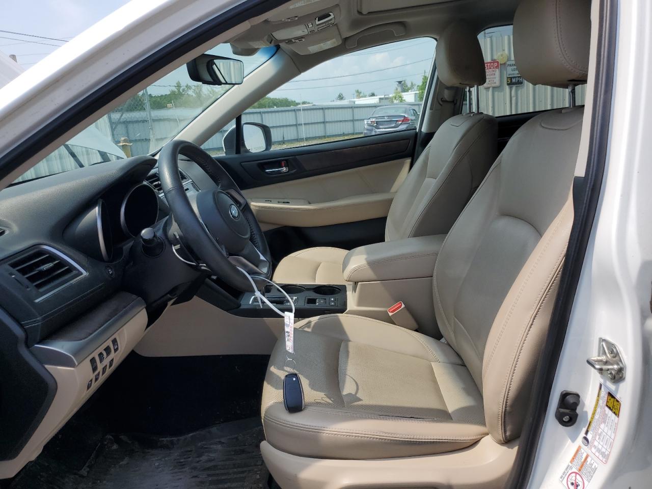 4S4BSANC4J3292615 2018 Subaru Outback 2.5I Limited