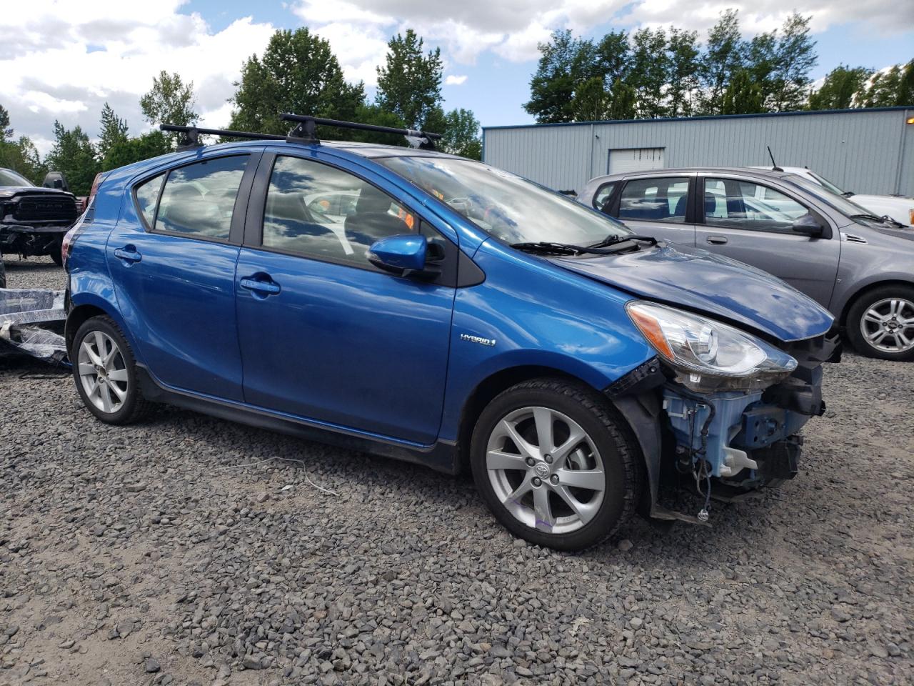 JTDKDTB35H1591096 2017 Toyota Prius C