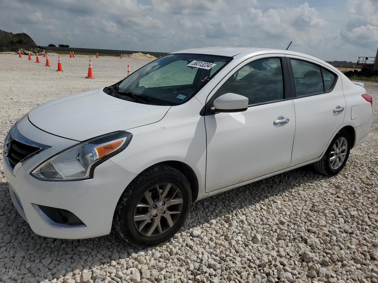 3N1CN7AP0JL876187 2018 Nissan Versa S