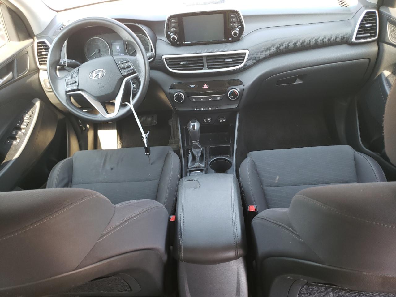 KM8J23A48KU913565 2019 Hyundai Tucson Se